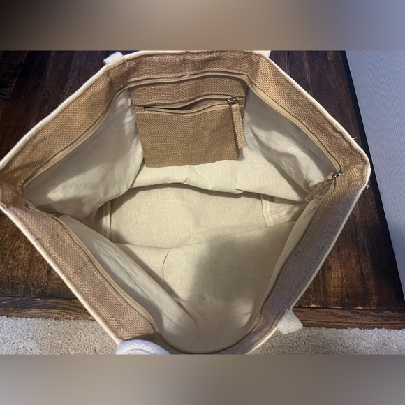 Burlap Disney Cruise Line Castaway Club Beach Tote - Picture 3 of 3